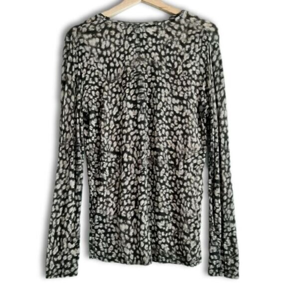 SAKS FIFTH AVENUE | X MAJESTIC FILATURES Extrafine Superwashed Tee Cheetah Sz S - Picture 7 of 11